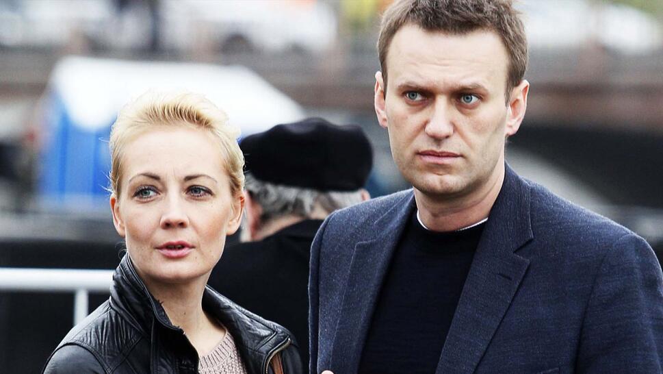 Yulia Navalnaya and Alexei Navalny